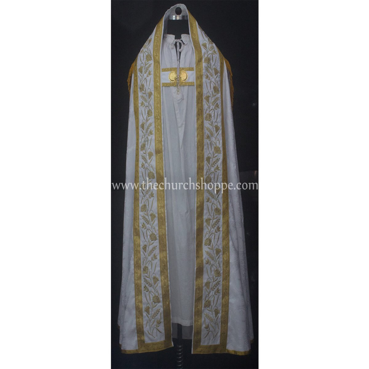 WHITE ROMAN COPE AND STOLE SET WITH AGNUS DEI EMBROIDERY - Image 2