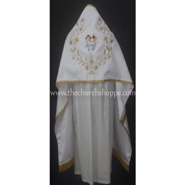 WHITE HUMERAL VEIL WITH AGNUS DEI EMBROIDERY