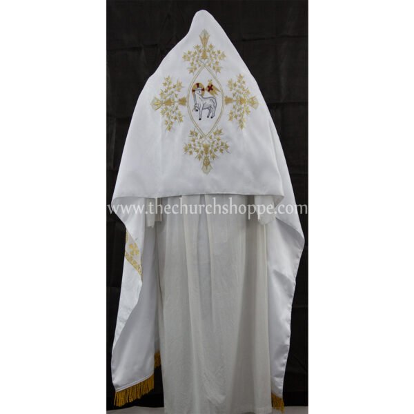 WHITE HUMERAL VEIL WITH AGNUS DEI EMBROIDERY