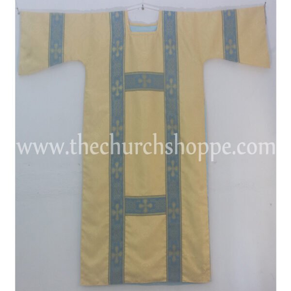 YELLOW GOTHIC DALMATIC VESTMENT WITH DEACON’S STOLE AND MANIPLE
