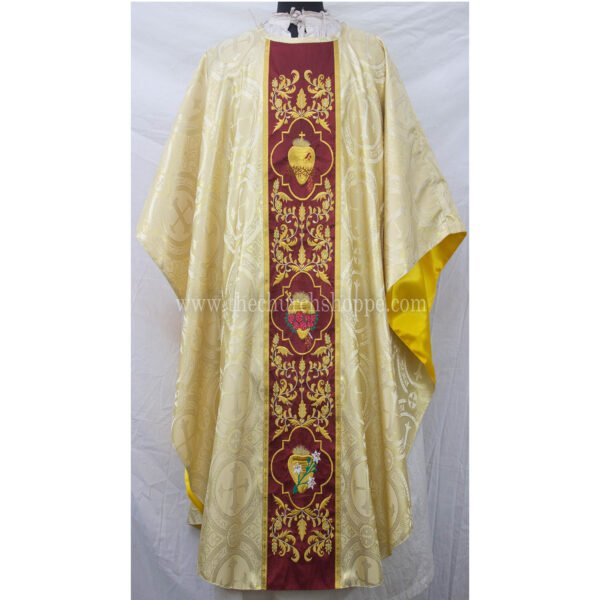 METALLIC GOLD GOTHIC VESTMENT WITH THREE HEARTS OF THE HOLY FAMILY EMBROIDERY