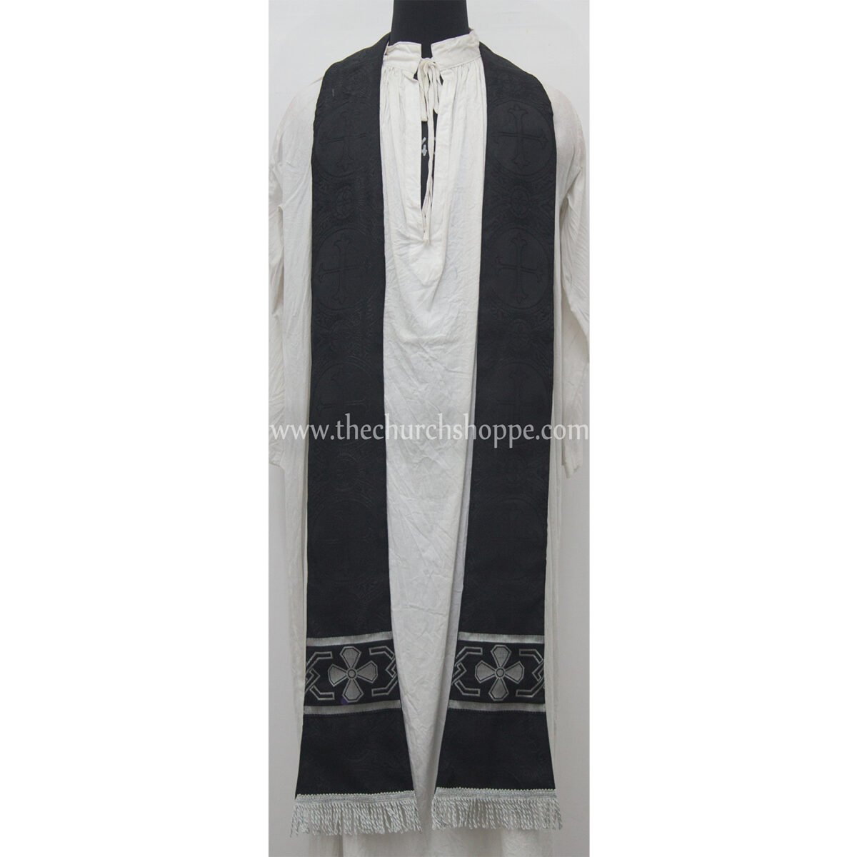 BLACK ROMAN FIDDLEBACK CHASUBLE AND MASS SET WITH IHS EMBROIDERY - Image 3