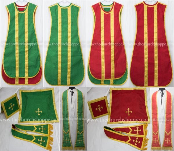 GREEN AND RED REVERSIBLE TRAVEL SPANISH FIDDLEBACK VESTMENT AND MASS SET