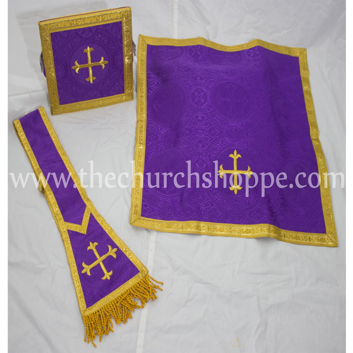 METALLIC GOLD AND PURPLE REVERSIBLE TRAVEL SPANISH FIDDLEBACK VESTMENT AND MASS SET - Image 7