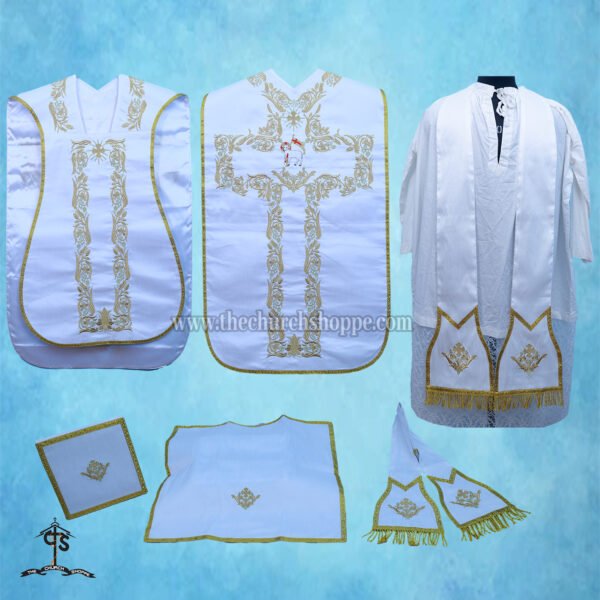 WHITE ROMAN FIDDLEBACK CHASUBLE AND MASS SET WITH AGNUS DEI EMBROIDERY
