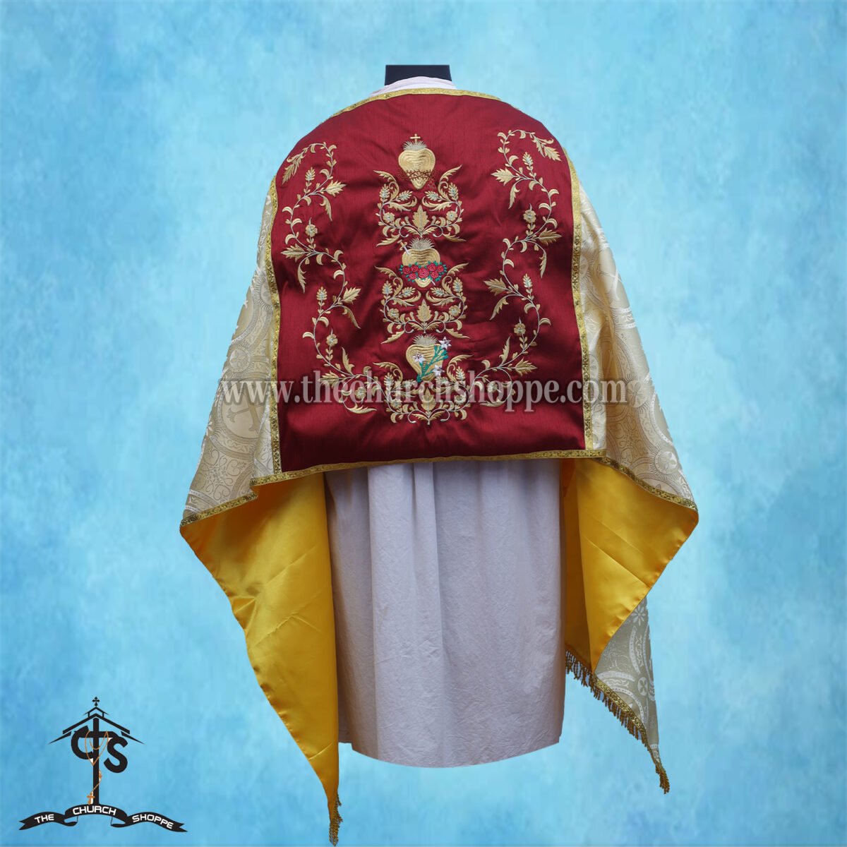 METALLIC GOLD HUMERAL VEIL WITH THREE HOLY HEARTS EMBROIDERY - Image 2