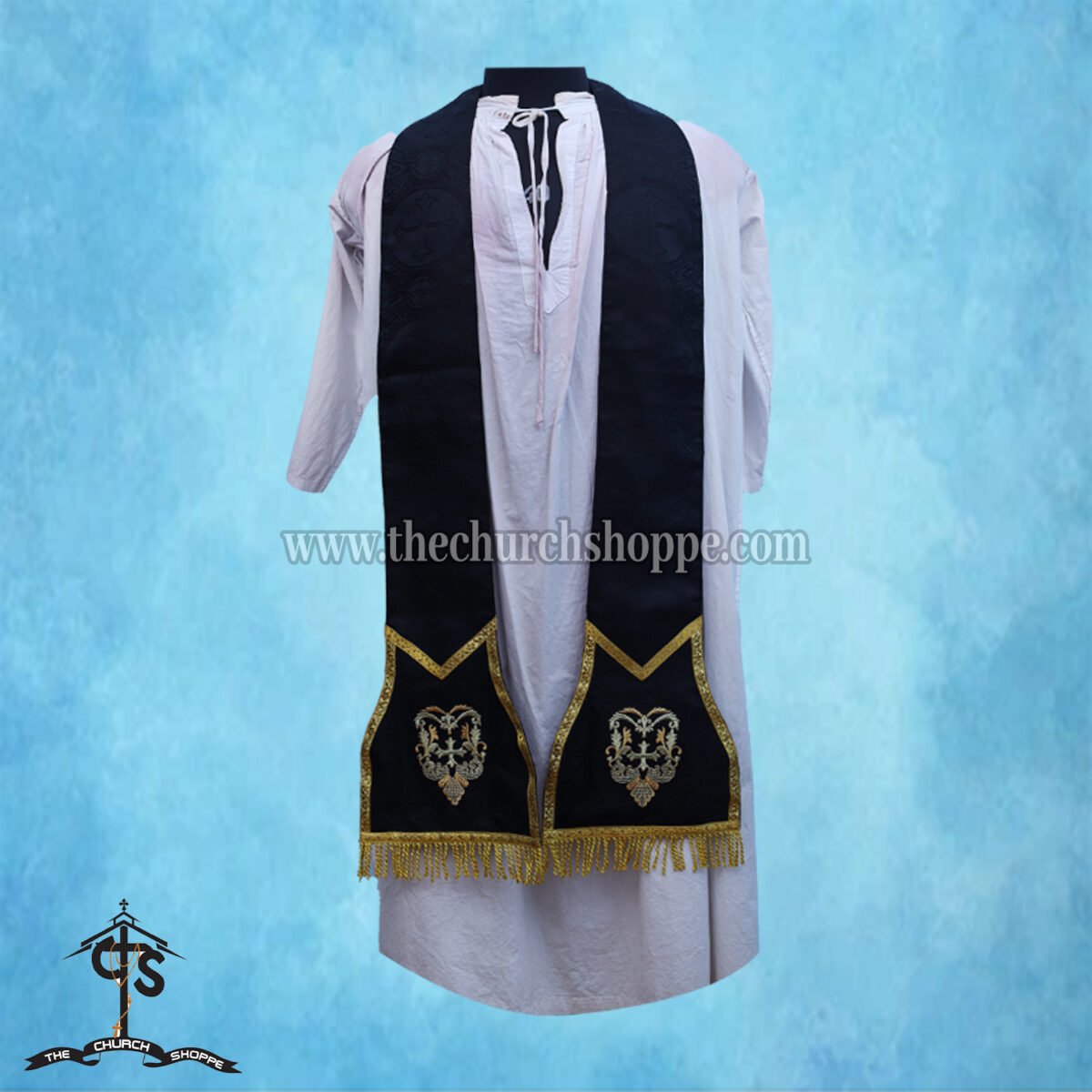 BLACK ROMAN FIDDLEBACK CHASUBLE AND MASS SET WITH PAX EMBROIDERY - Image 4