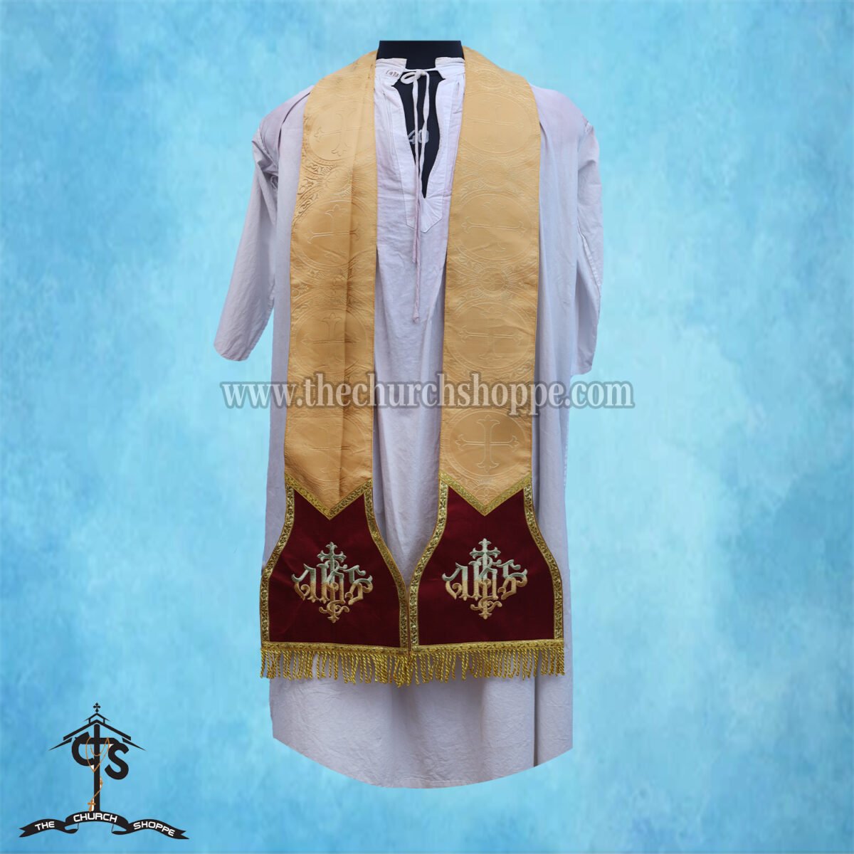 YELLOW ROMAN FIDDLEBACK CHASUBLE AND MASS SET WITH IHS EMBROIDERY - Image 4