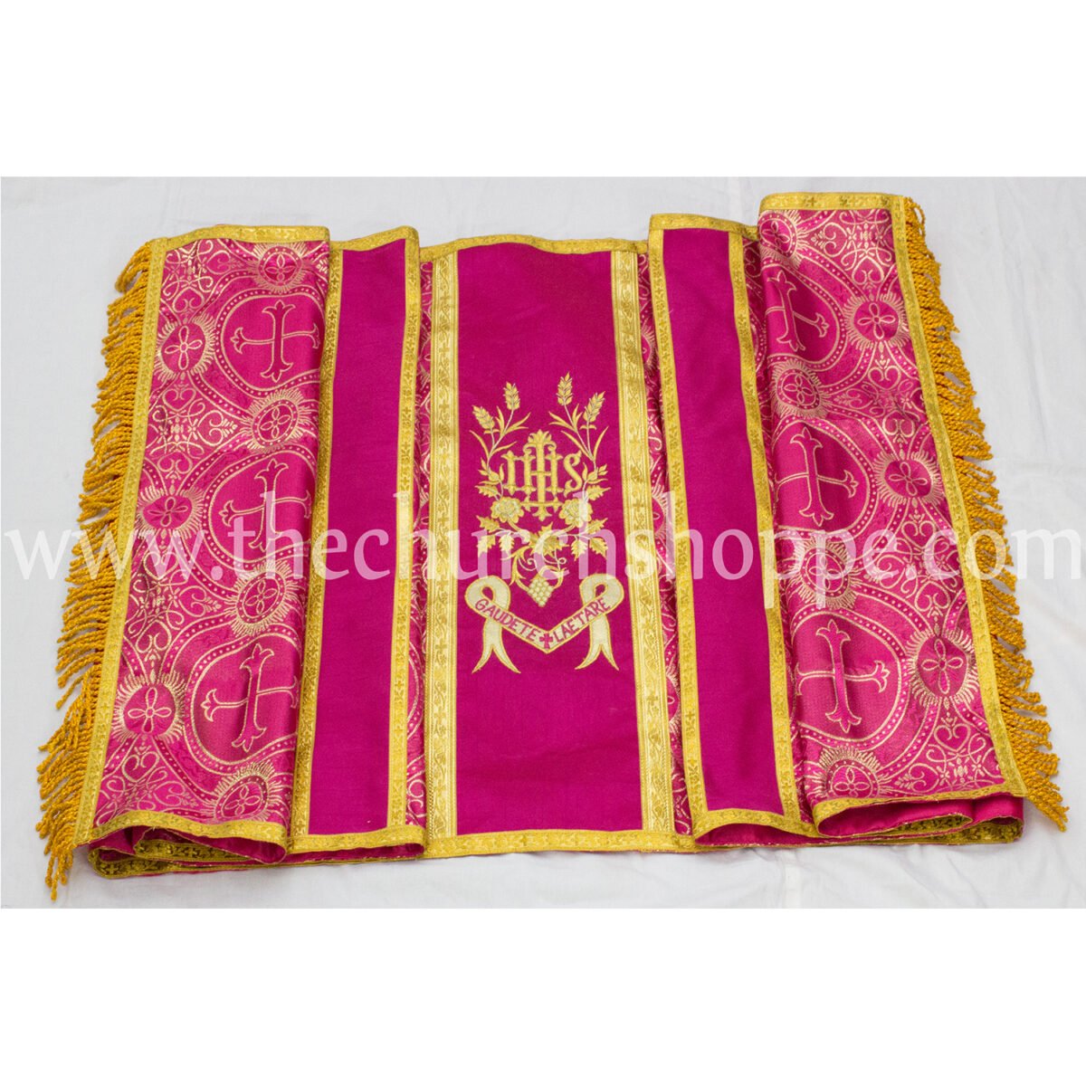 METALLIC DARK ROSE HUMERAL VEIL WITH IHS EMBROIDERY - Image 3