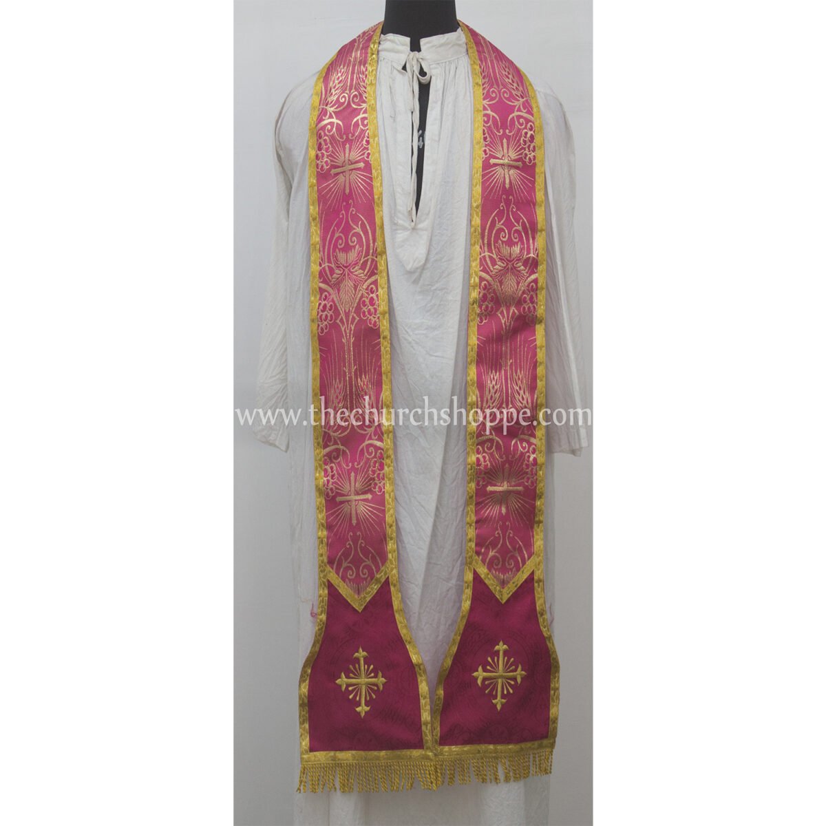 METALLIC DARK ROSE ROMAN FIDDLEBACK CHASUBLE AND MASS SET WITH PELICAN EMBROIDERY - Image 3
