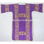 VIOLET GOTHIC DALMATIC VESTMENT WITH DEACON’S STOLE AND MANIPLE - Image 2